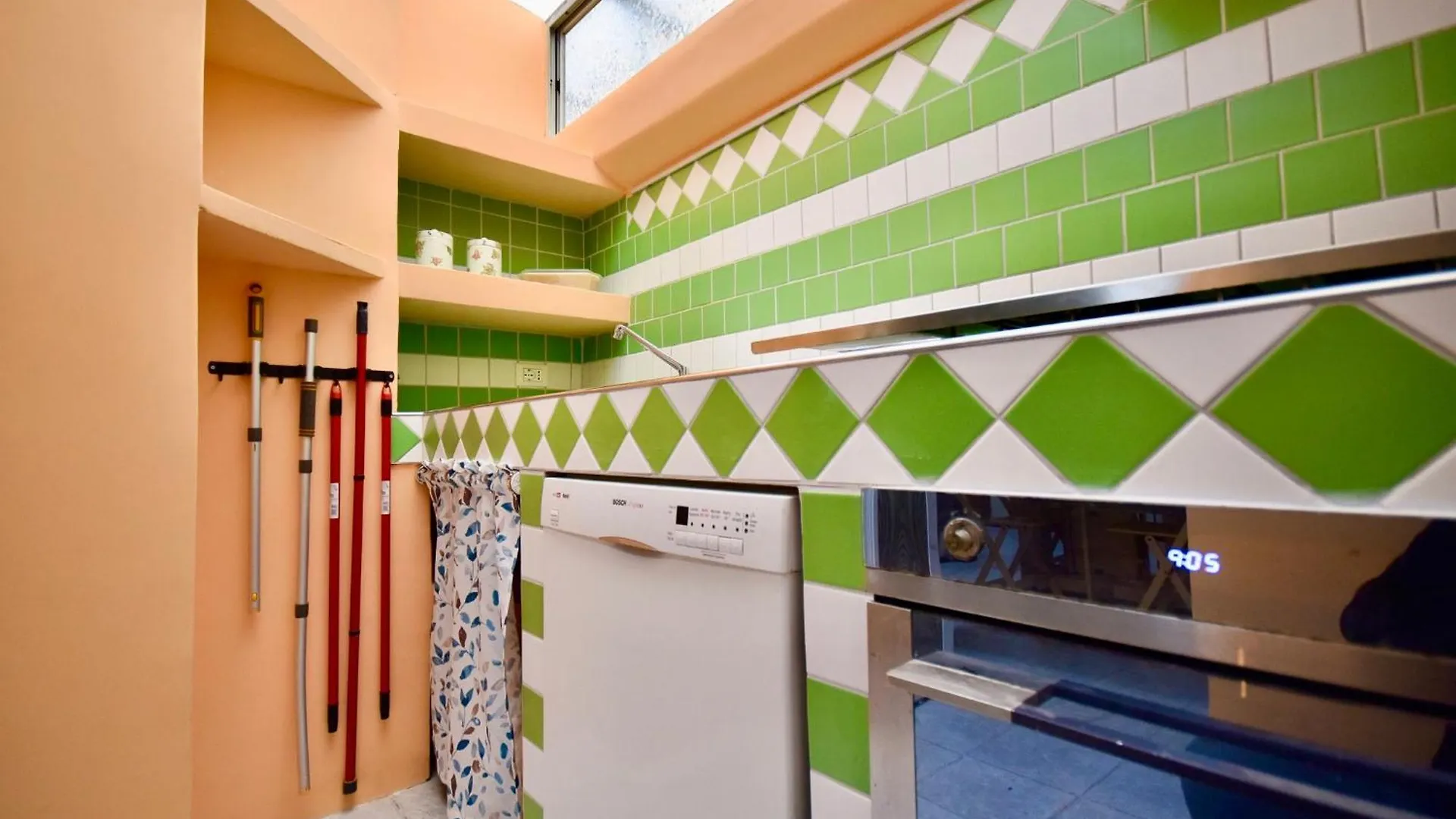 De Angelis Central House By Wonderful Italy Sanremo